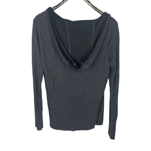 Athleta Crossover Gray Pullover Soft Sweatshirt Modal Blend Size M 348828-01 - Picture 3 of 9